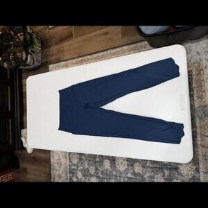 LuLulemon Leggings size 6